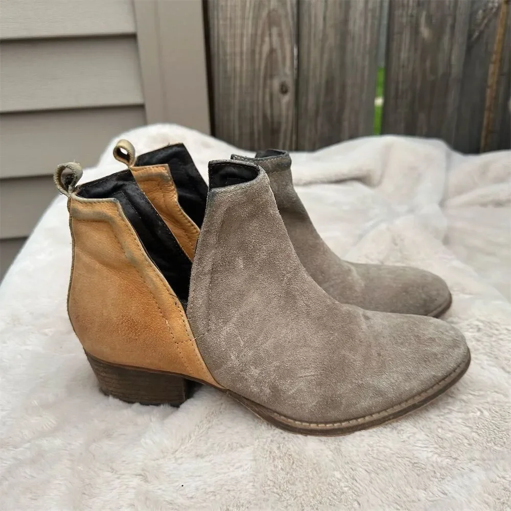 Diba True Women's Western Booties Size 9 Brown Two-Tone Almond Toe